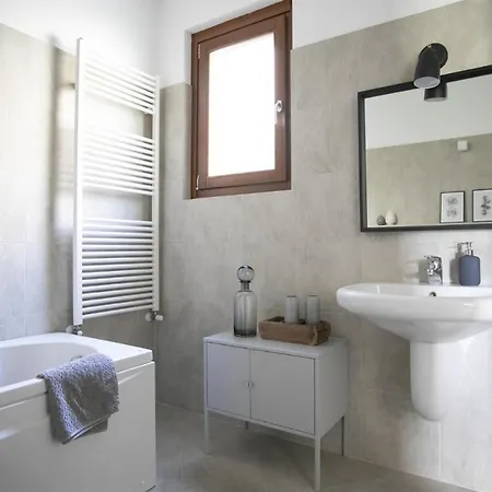 Iseolakerental - Il Torrino Appartement *
